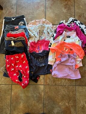 Mixed Girls Clothing bundle/Lot - Brights & Prints